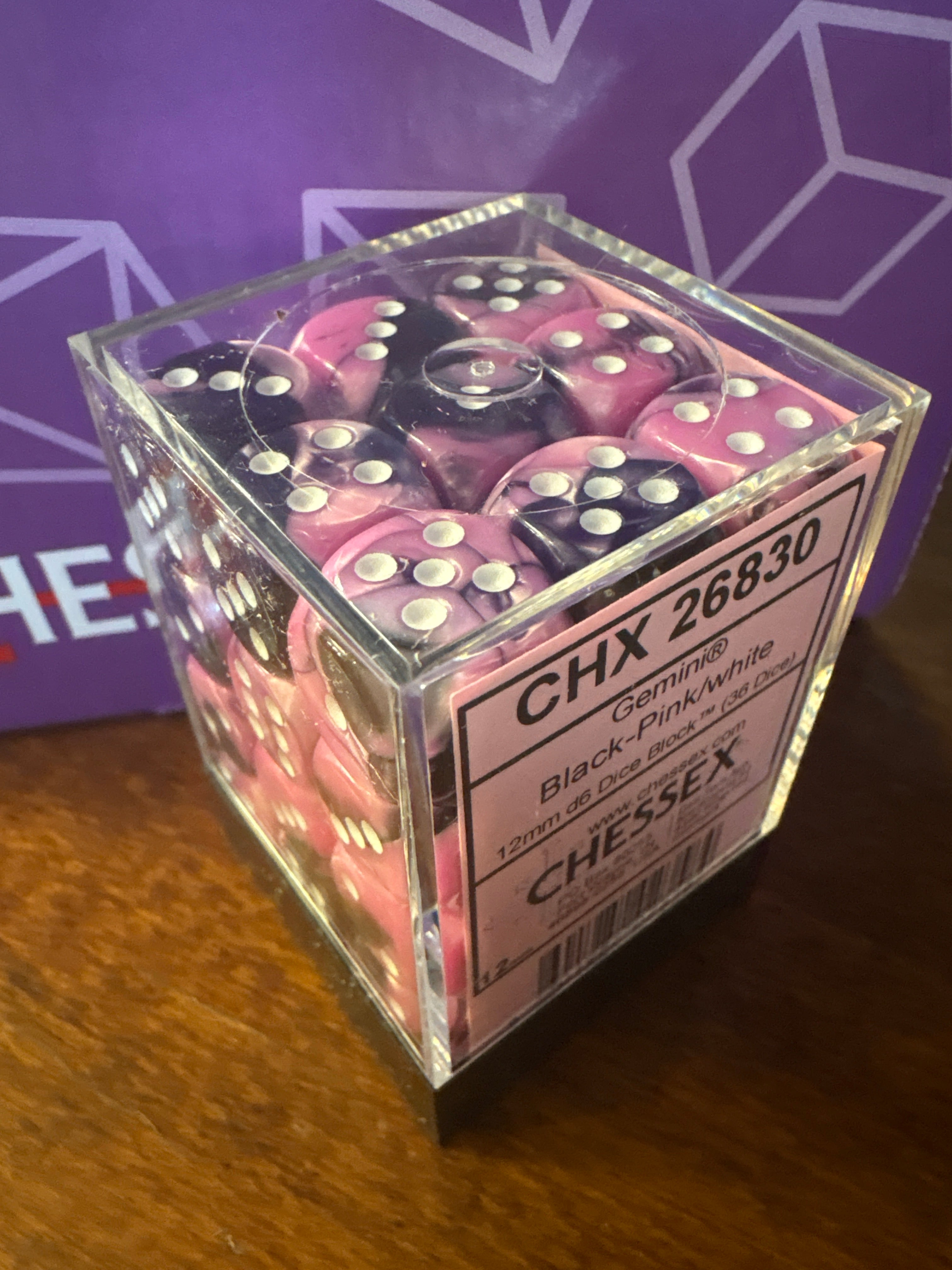 Dice Set: Chessex 26830 Black -pink/white