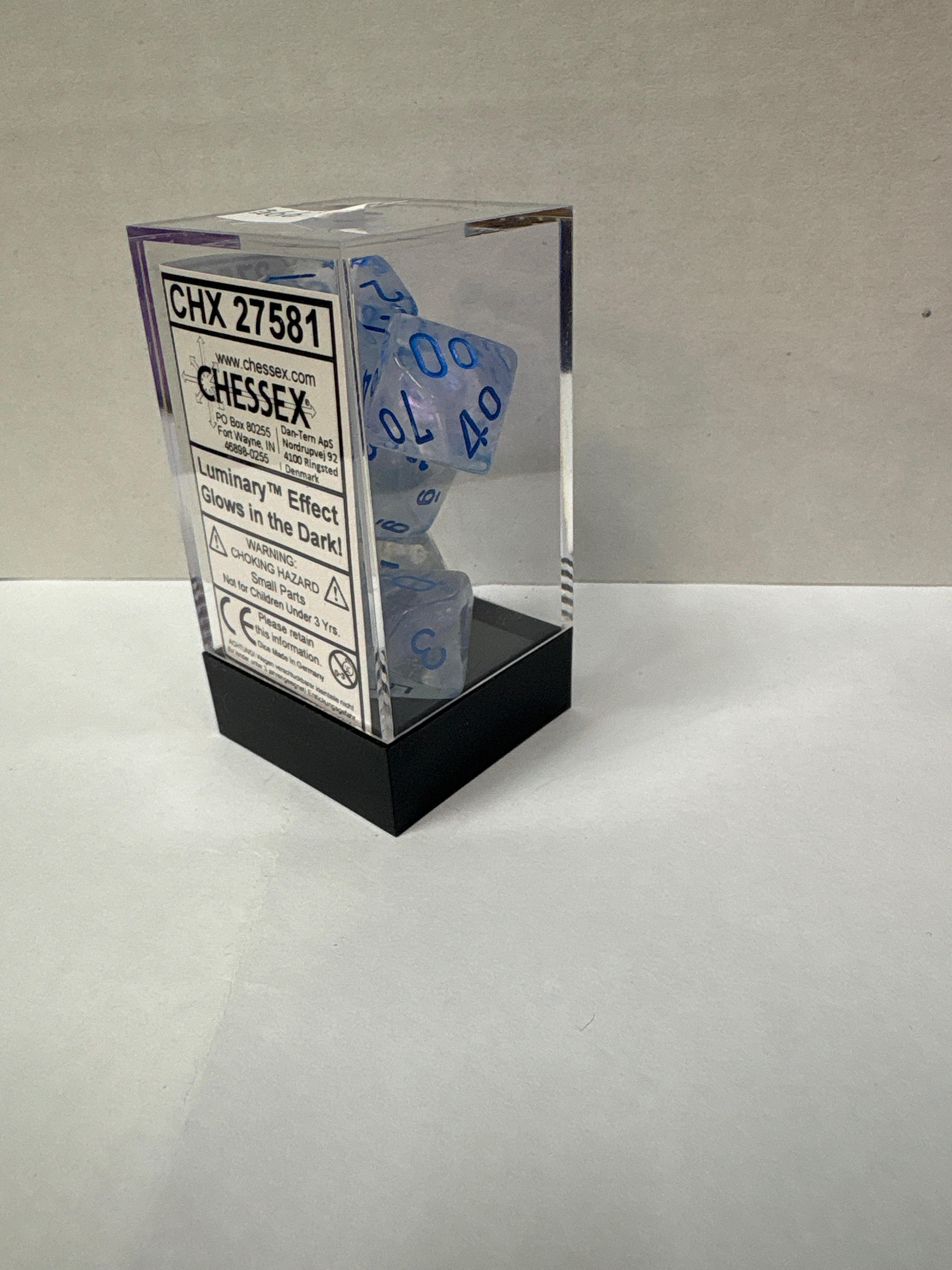 Dice Set: Chessex 27581 borealis icicles/light blue polyhedral seven dice set