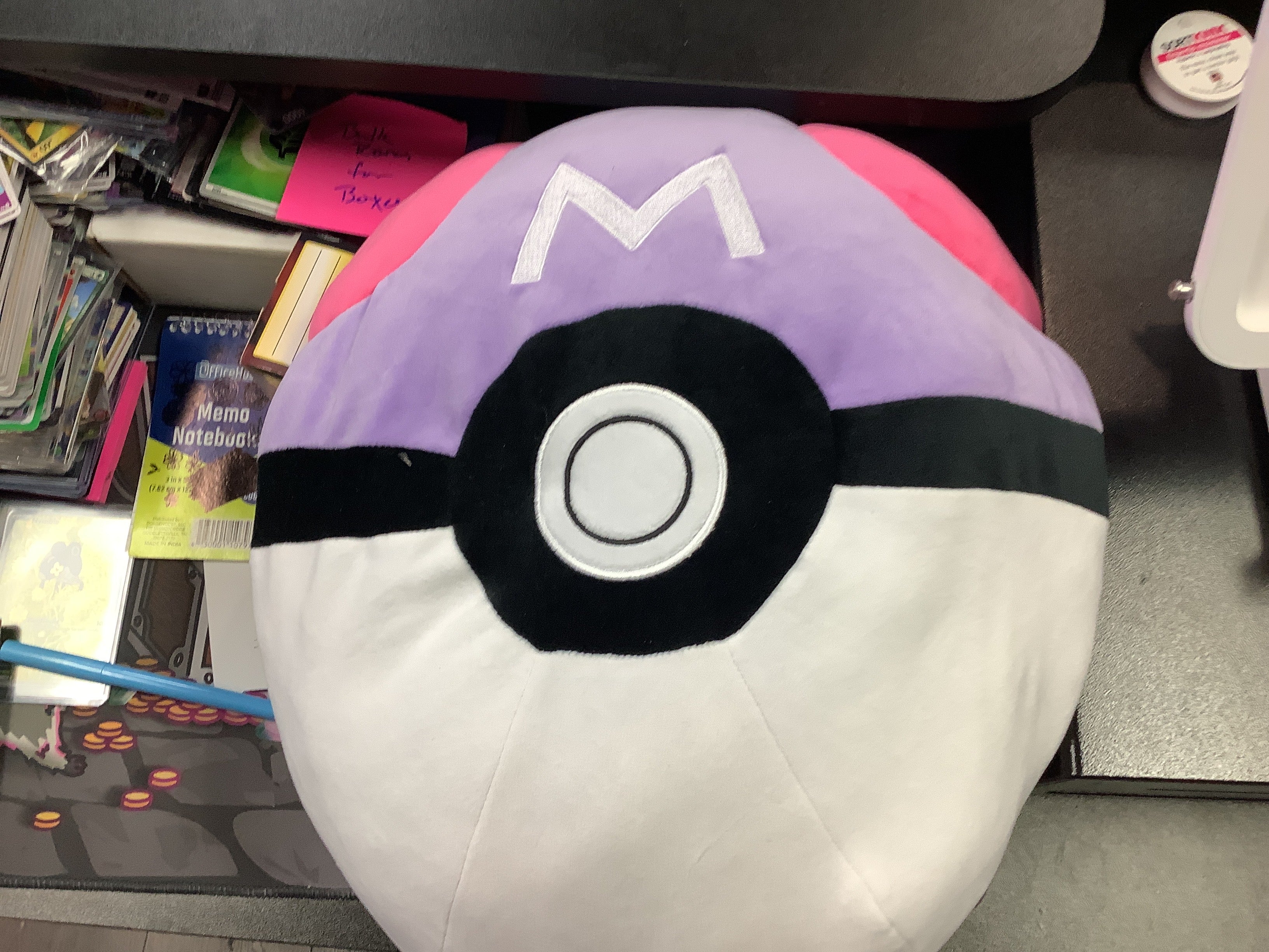 Pokemon masterball plush