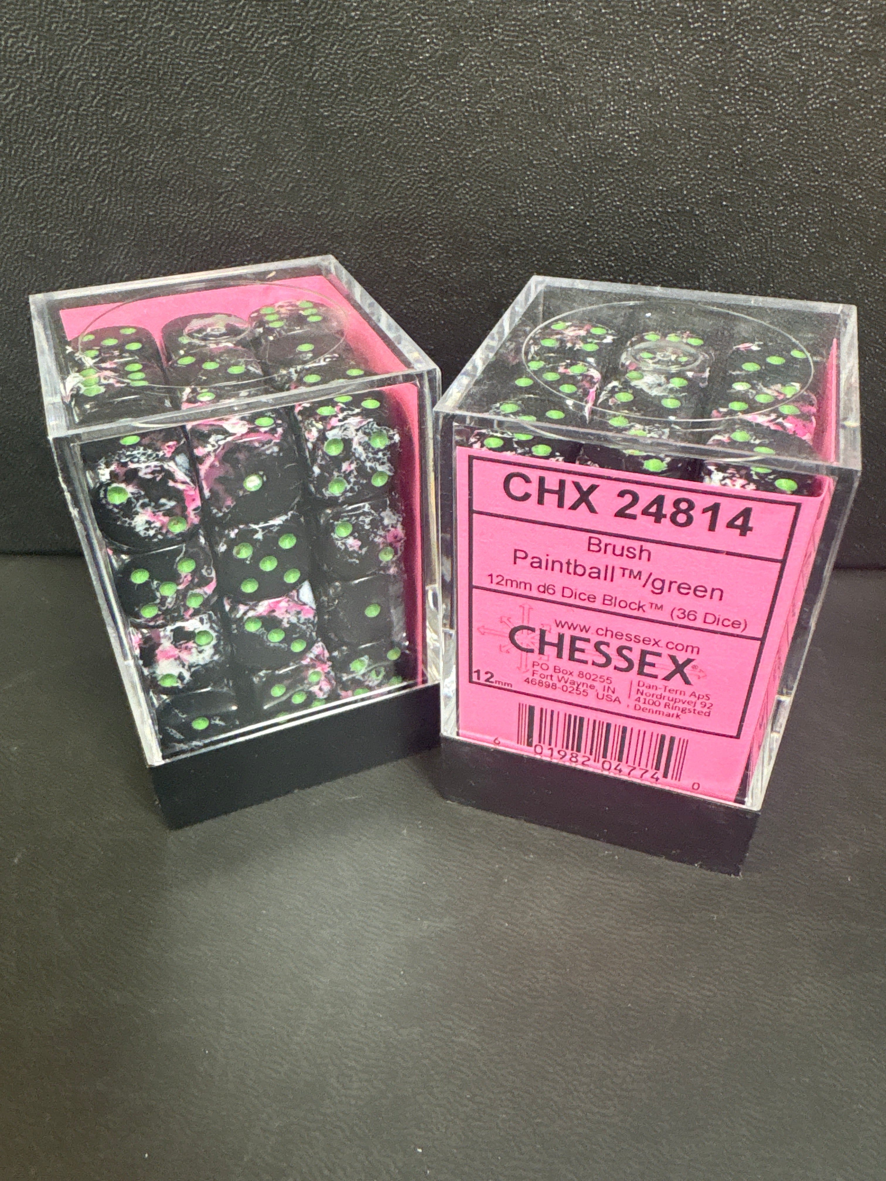 Dice set: Chessex 36 mini dice brush paintball/Green CHX - 24814￼