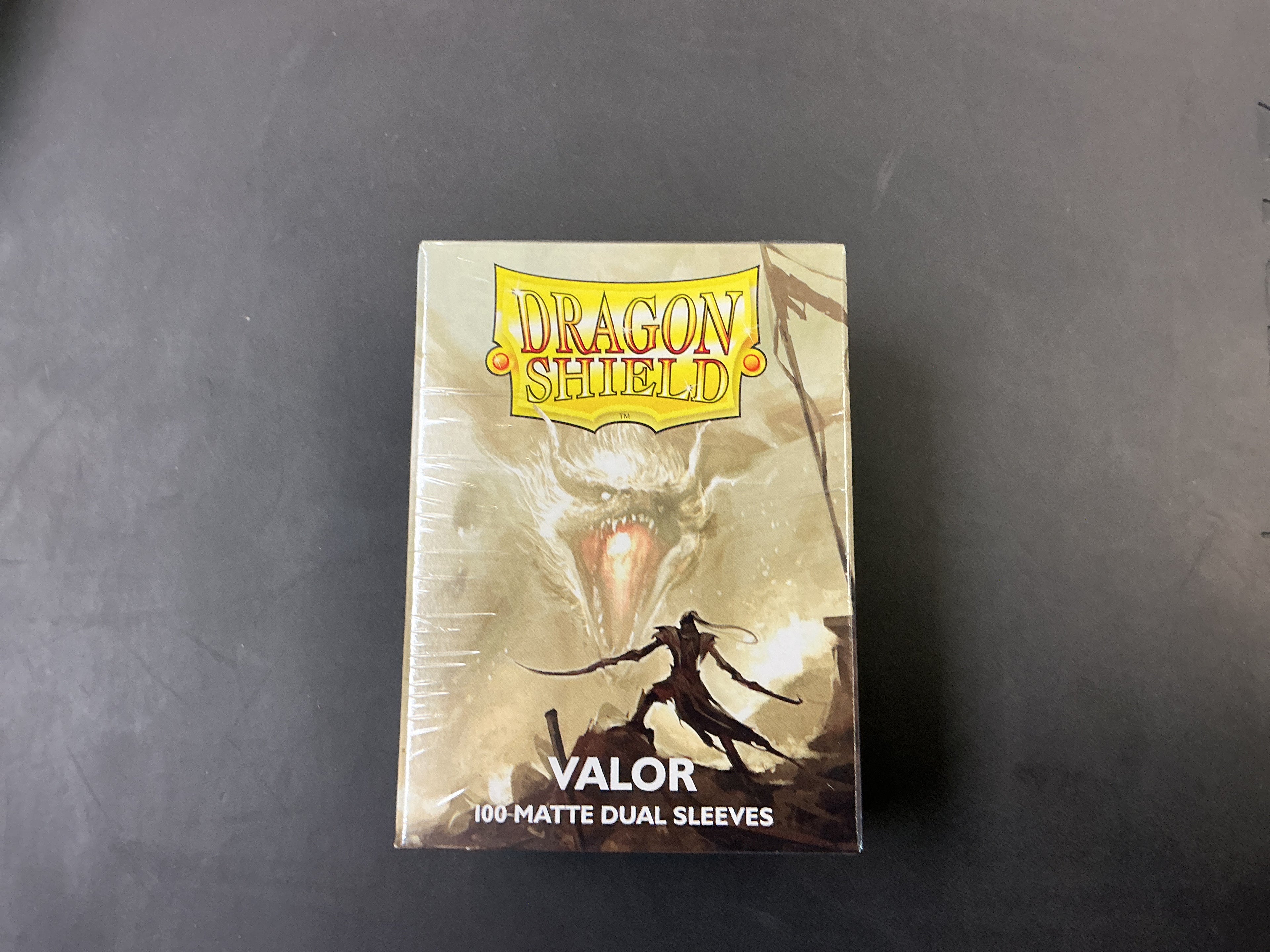 Dragon Shield 100 ct - Valor