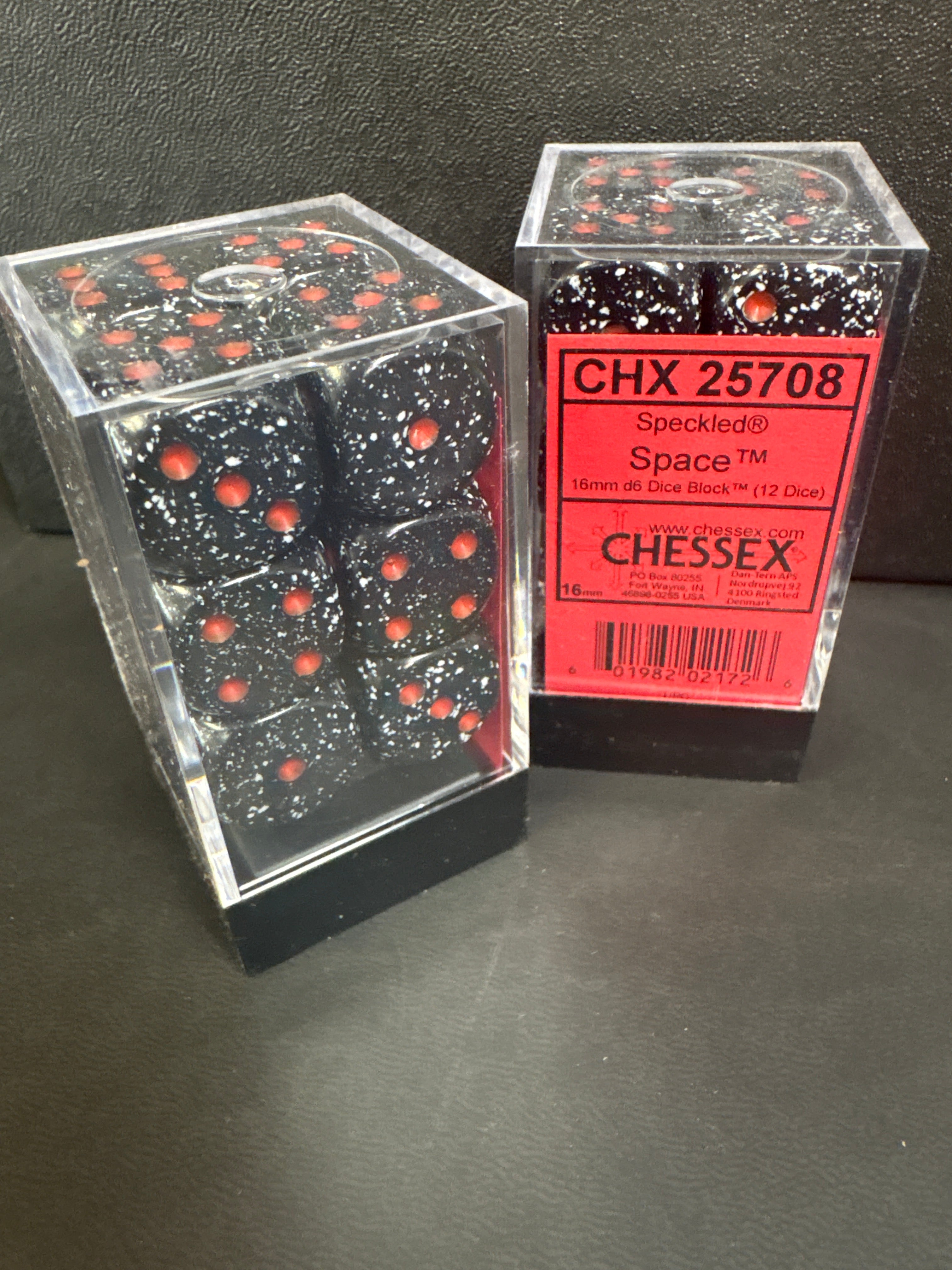 Dice set: 16 mm 12 dice Chessex 25708-Speckled Space
