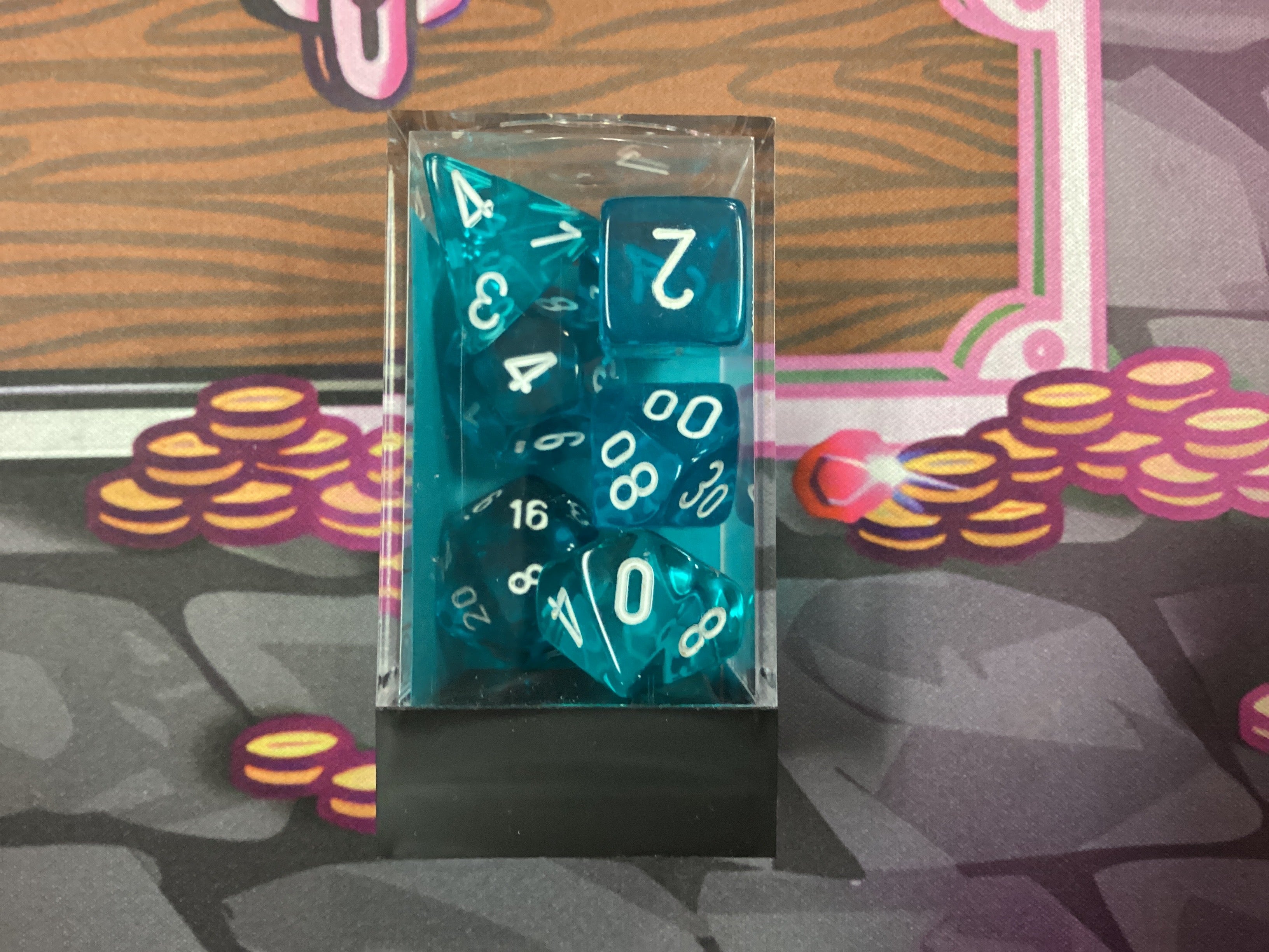 CHX 23085 translucent teal/white polyhedral 7 die set