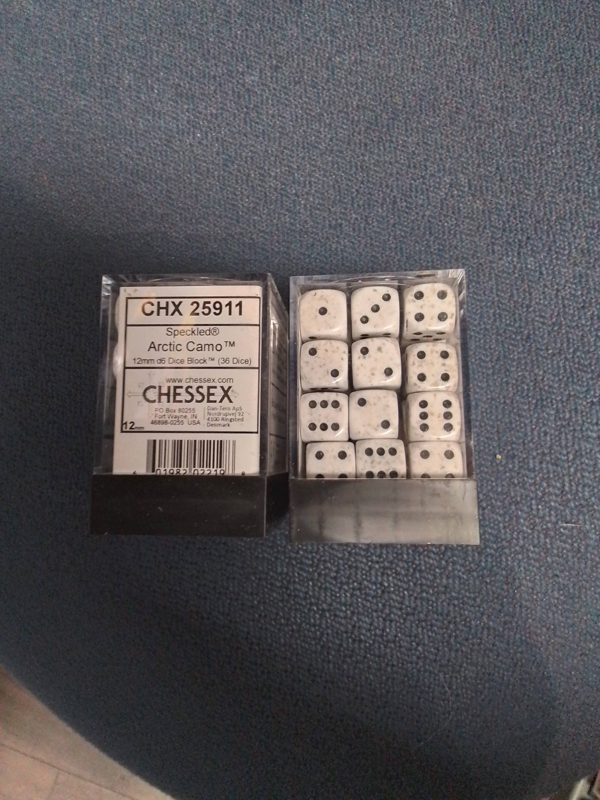Chessex chx 25911 speckled artic camo